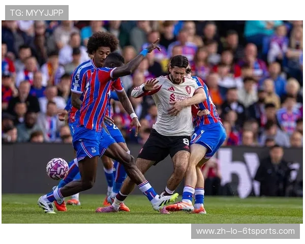 英超联赛中场球员角色与战术分析